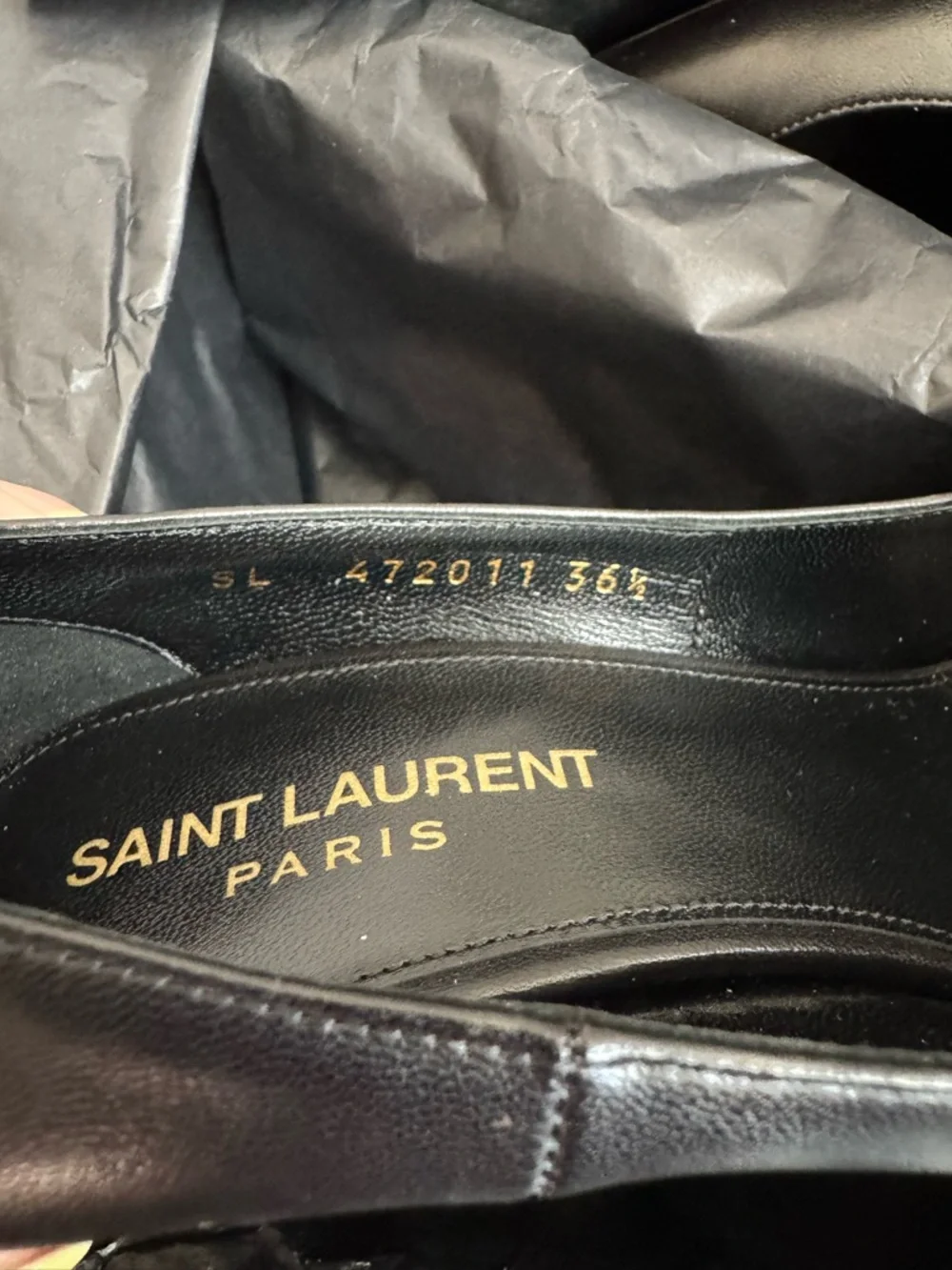 Saint Laurent Black Leather Logo-Detail Pointed Pumps - Picture 7 of 10